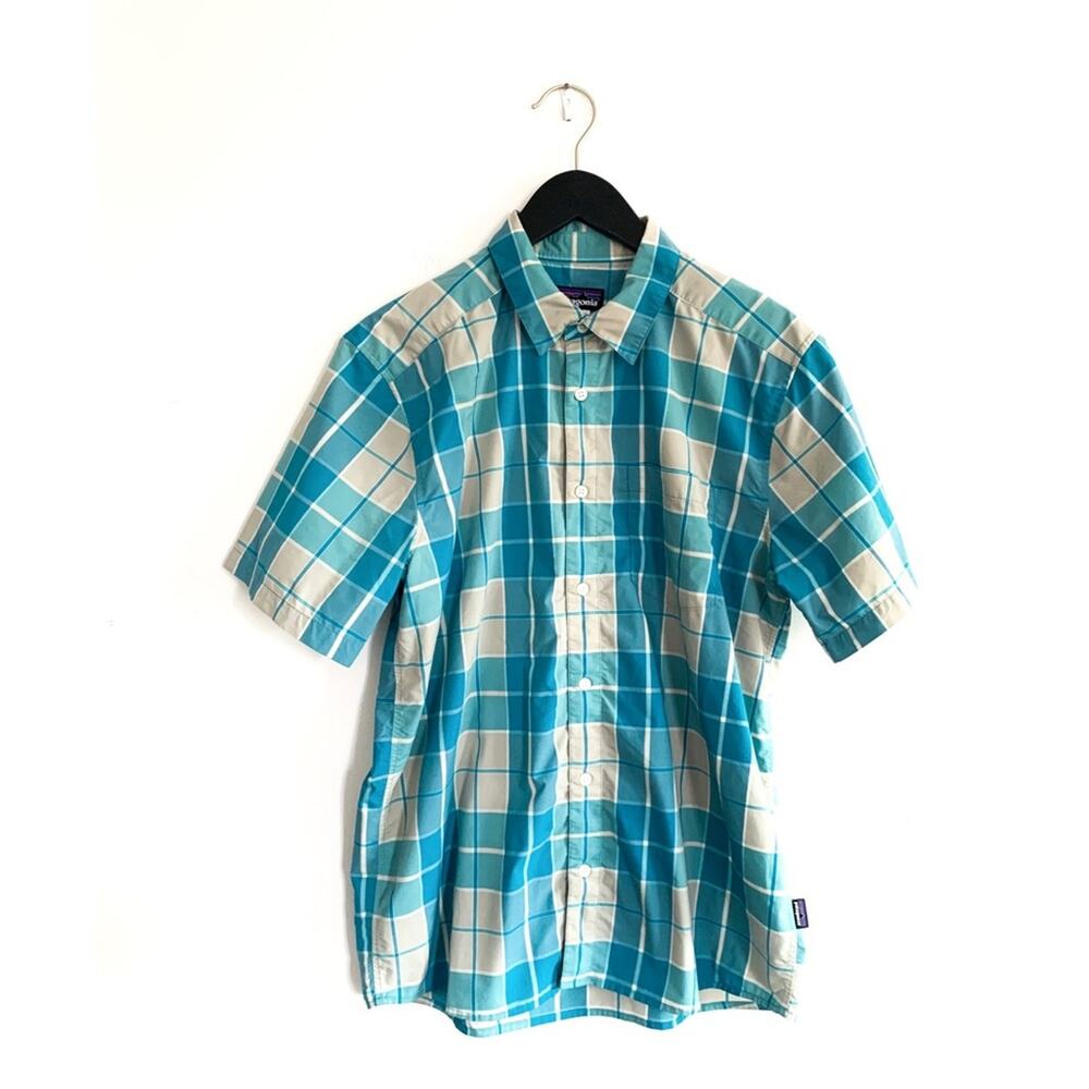 Patagonia Blue Plaid Short Sleeve Button Down